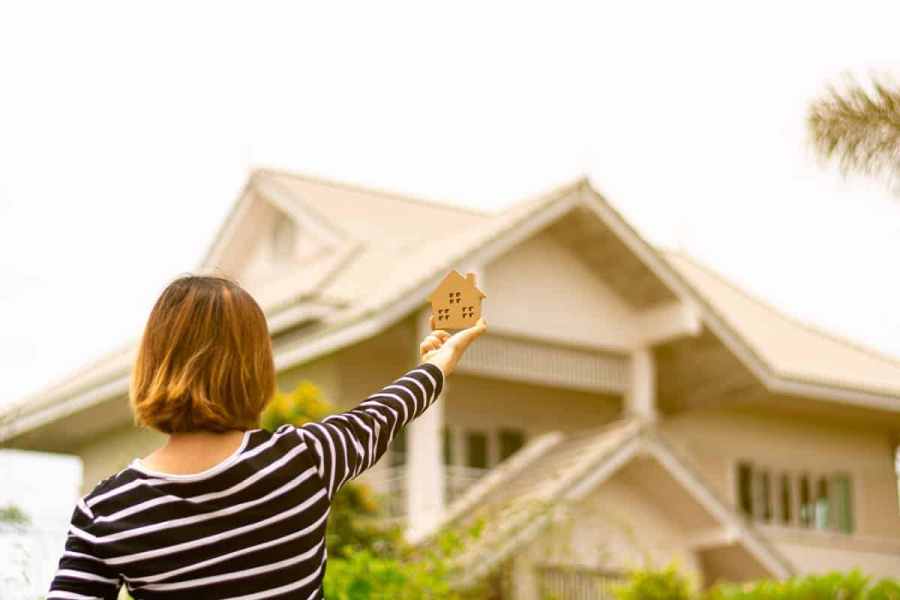 How do cash home buyers calculate their offers?