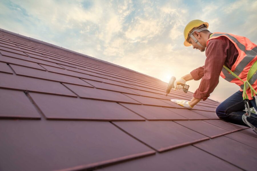Top Benefits of Hiring a Local Roofing Service